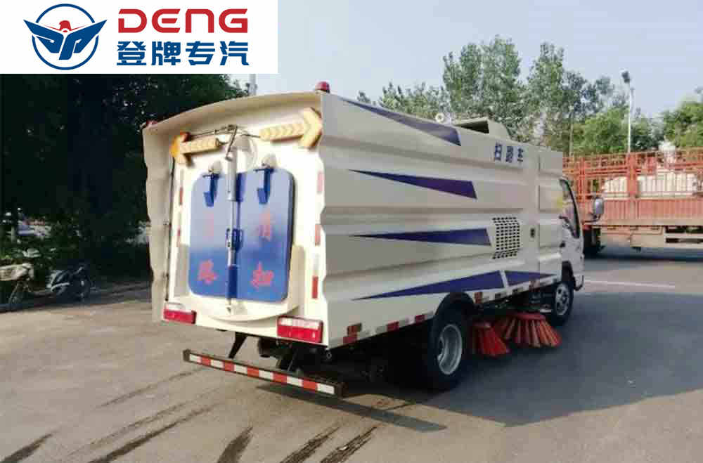 江淮5方掃路車_12