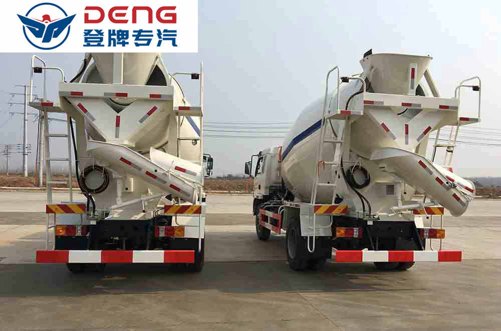 東風(fēng)3方水泥攪拌車_10