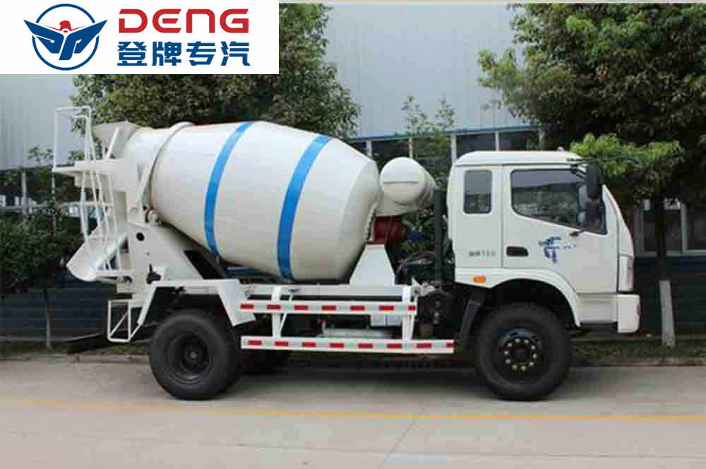 福田時(shí)代2方攪拌車(chē)_09