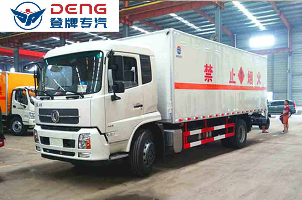 東風(fēng)天錦防爆車_09