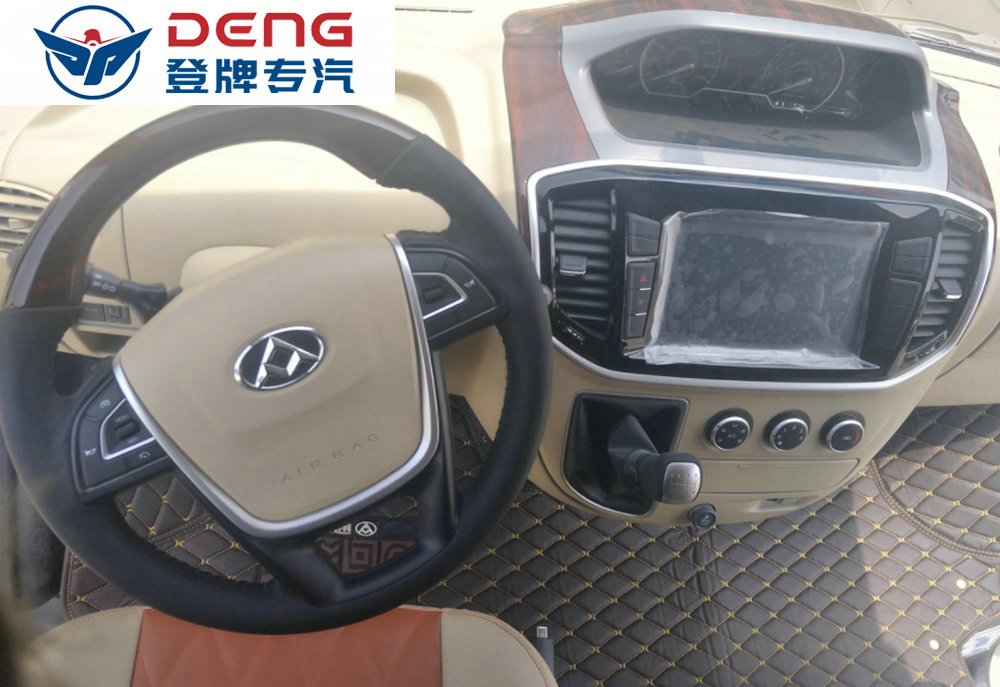 大通長軸高頂房車_10