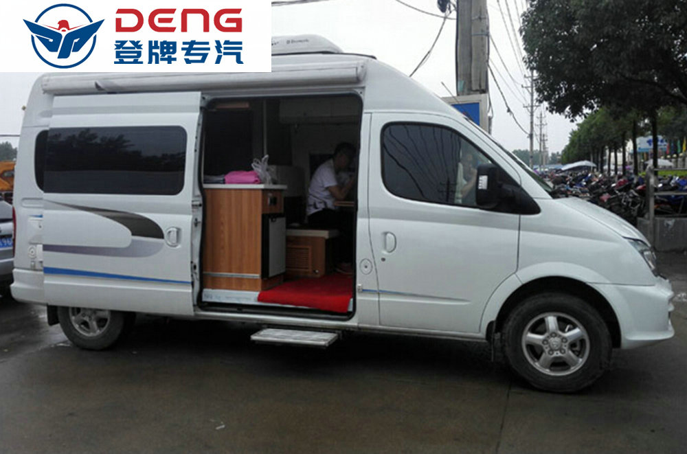 大通長(zhǎng)軸高頂房車_08