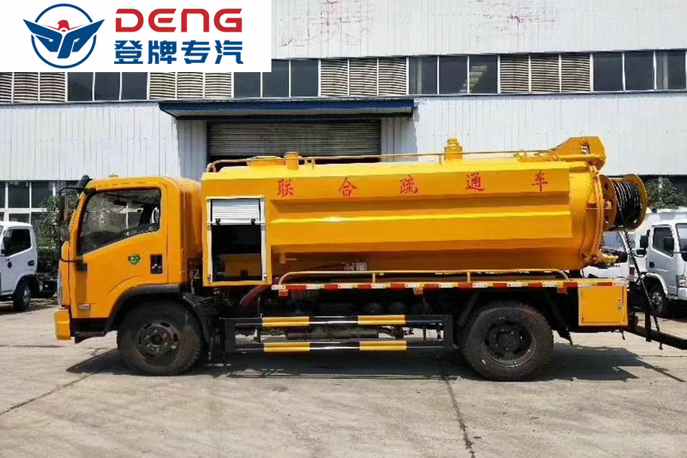 國六東風福瑞卡清洗吸污車_08