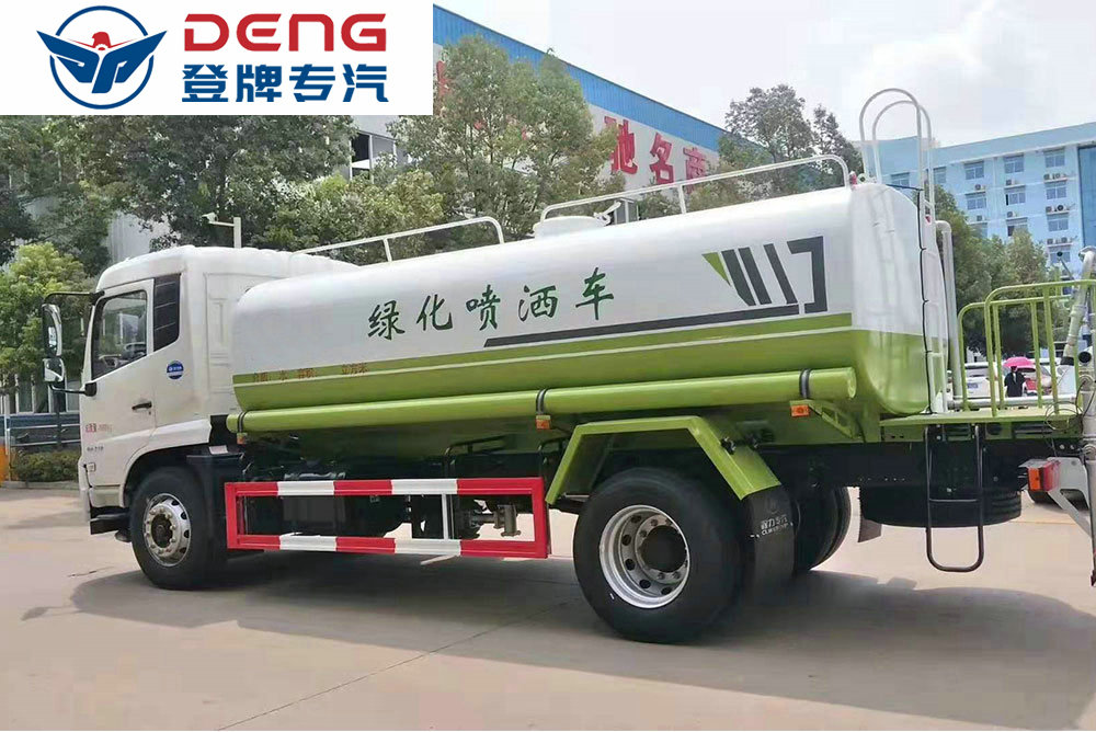 國(guó)六東風(fēng)天錦灑水車(chē)1_08