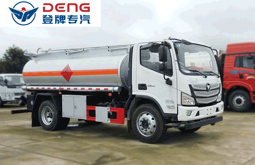 國(guó)六福田歐馬可油罐車_06